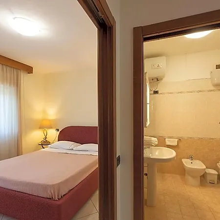 Bed & Breakfast Dal Sandro 3*